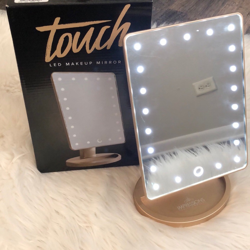 Impressions Vanity Company LED makeup Mirror